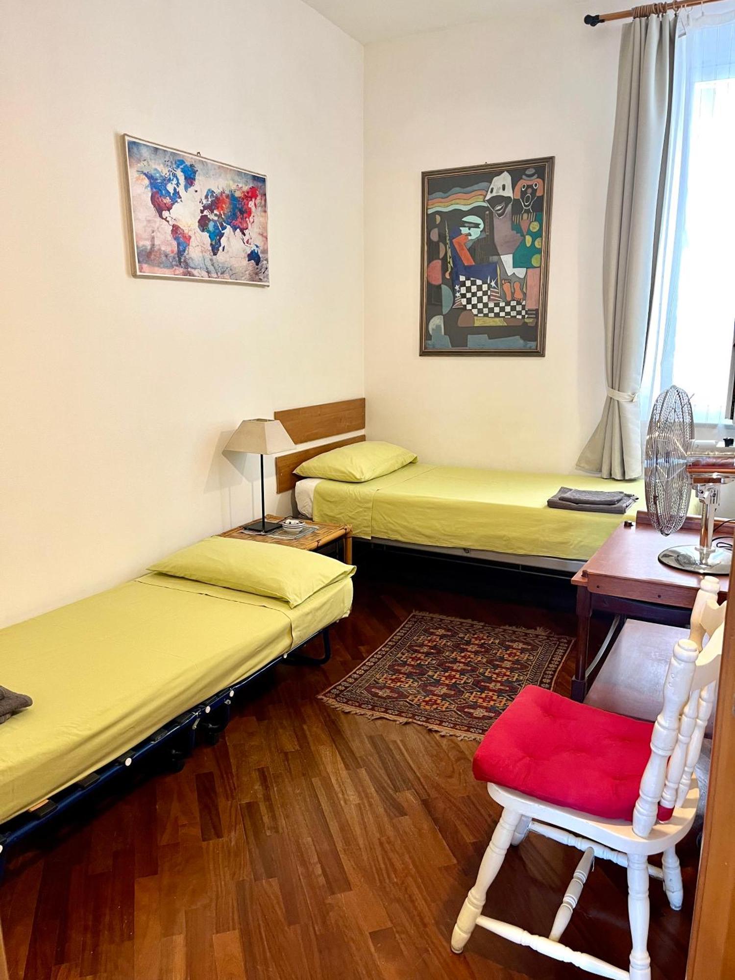 Casa Vacanze Seahorse Salerno Luaran gambar